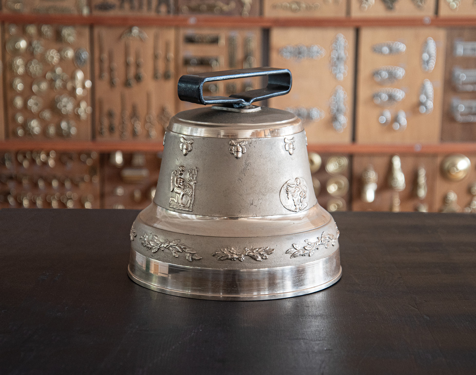 Bells for experts and collectors